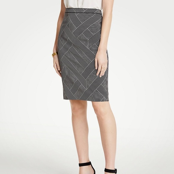 Ann Taylor Dresses & Skirts - Ann Taylor Curvy Cross Stripe Pencil Skirt NWT